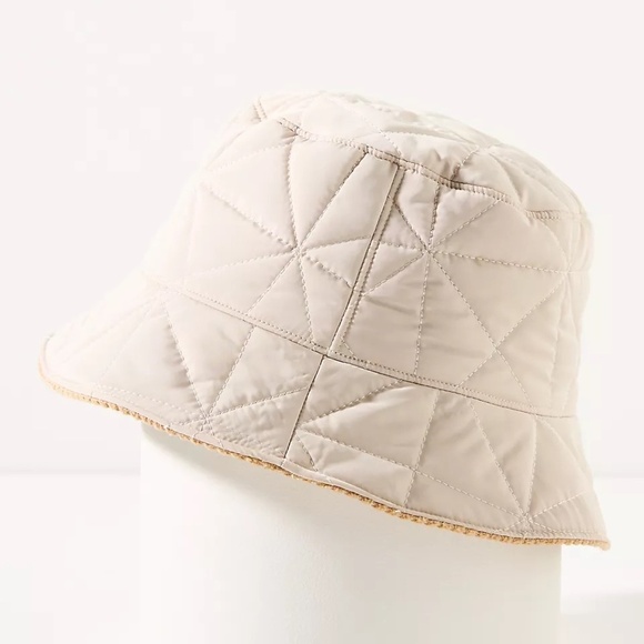 NWT Anthropologie WYETH QUILTED BUCKET HAT Reversible - Picture 2 of 4